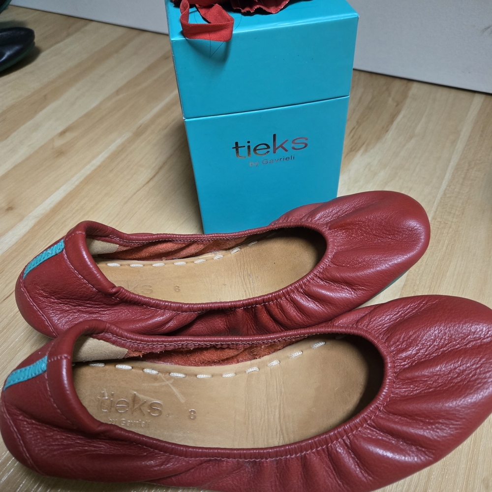 Tieks Women's Foldable Ballet Flats in Red